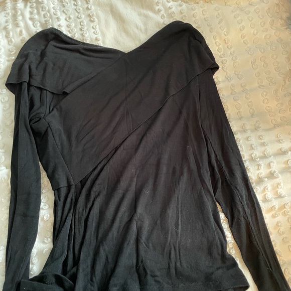 Wilfred off the shoulder sweater - Picture 3 of 3